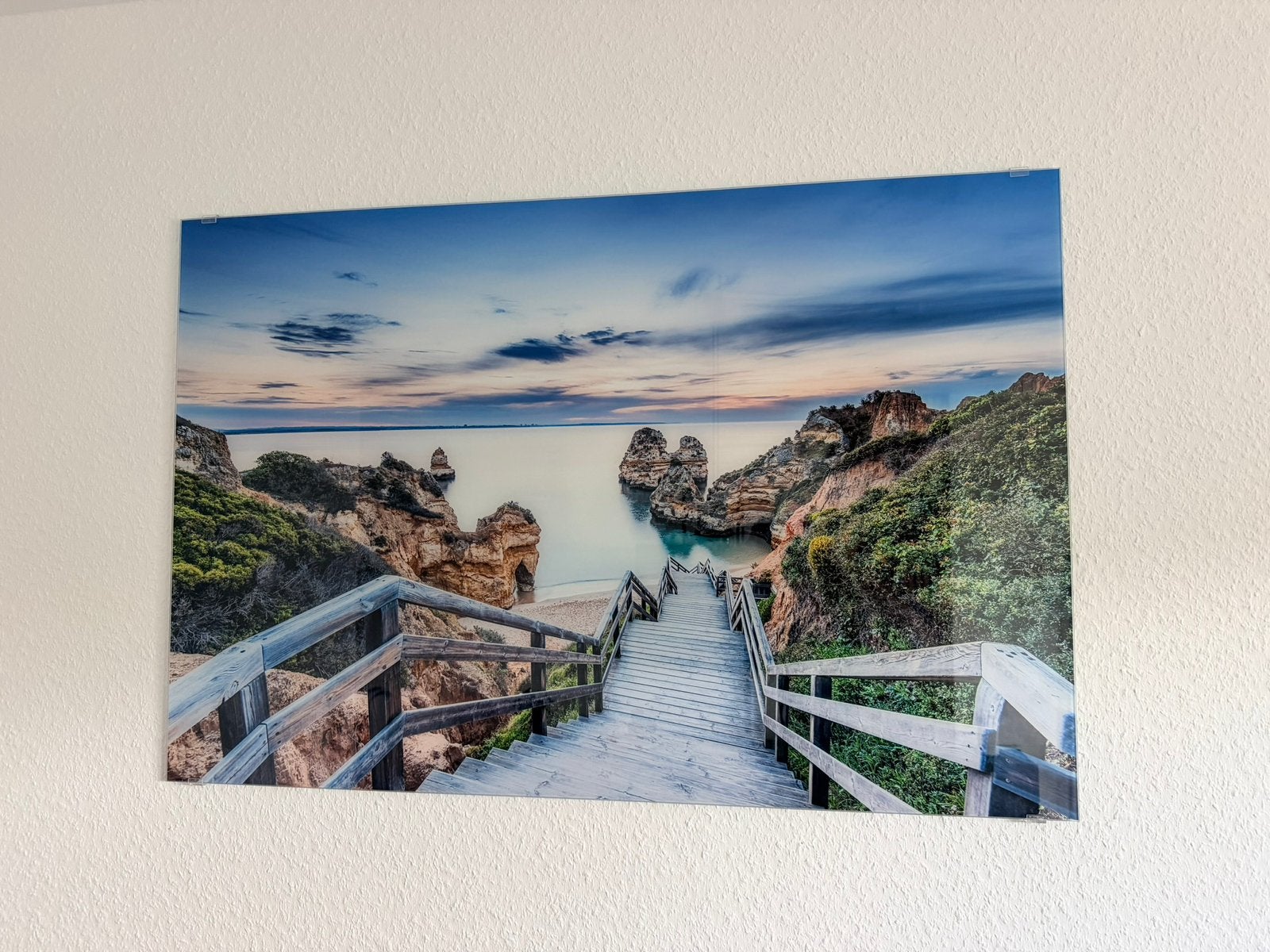 Wanddecoratie op glas kust/strand met houten trap, Ophalen, Zo goed als nieuw, Schilderij