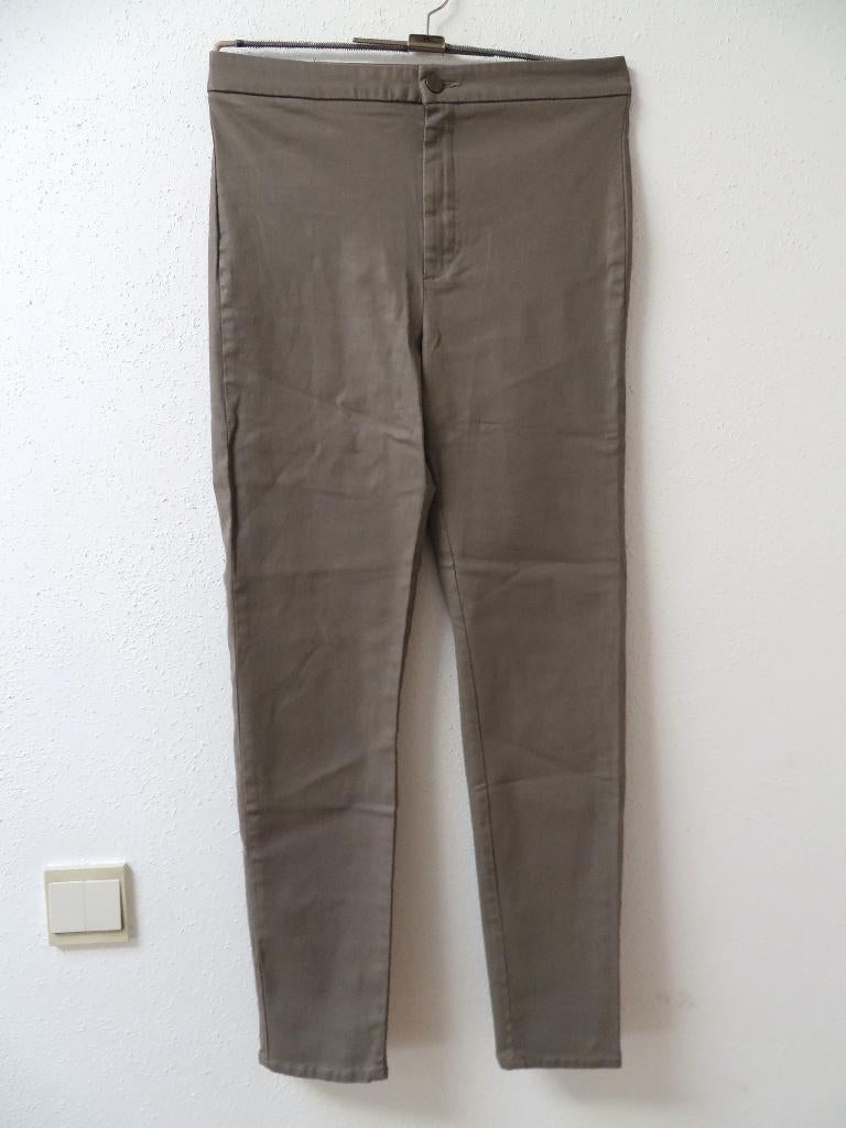 X64 MASSIMO DUTTI aparte coated broek kaki groen maat 36, Kleding | Dames, Broeken en Pantalons, Massimo Dutti, Ophalen of Verzenden
