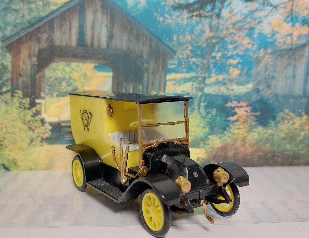 1:36 Praga V Charron Postal Service Van 1907; Igra 02-E, Ophalen of Verzenden, Zo goed als nieuw, Auto