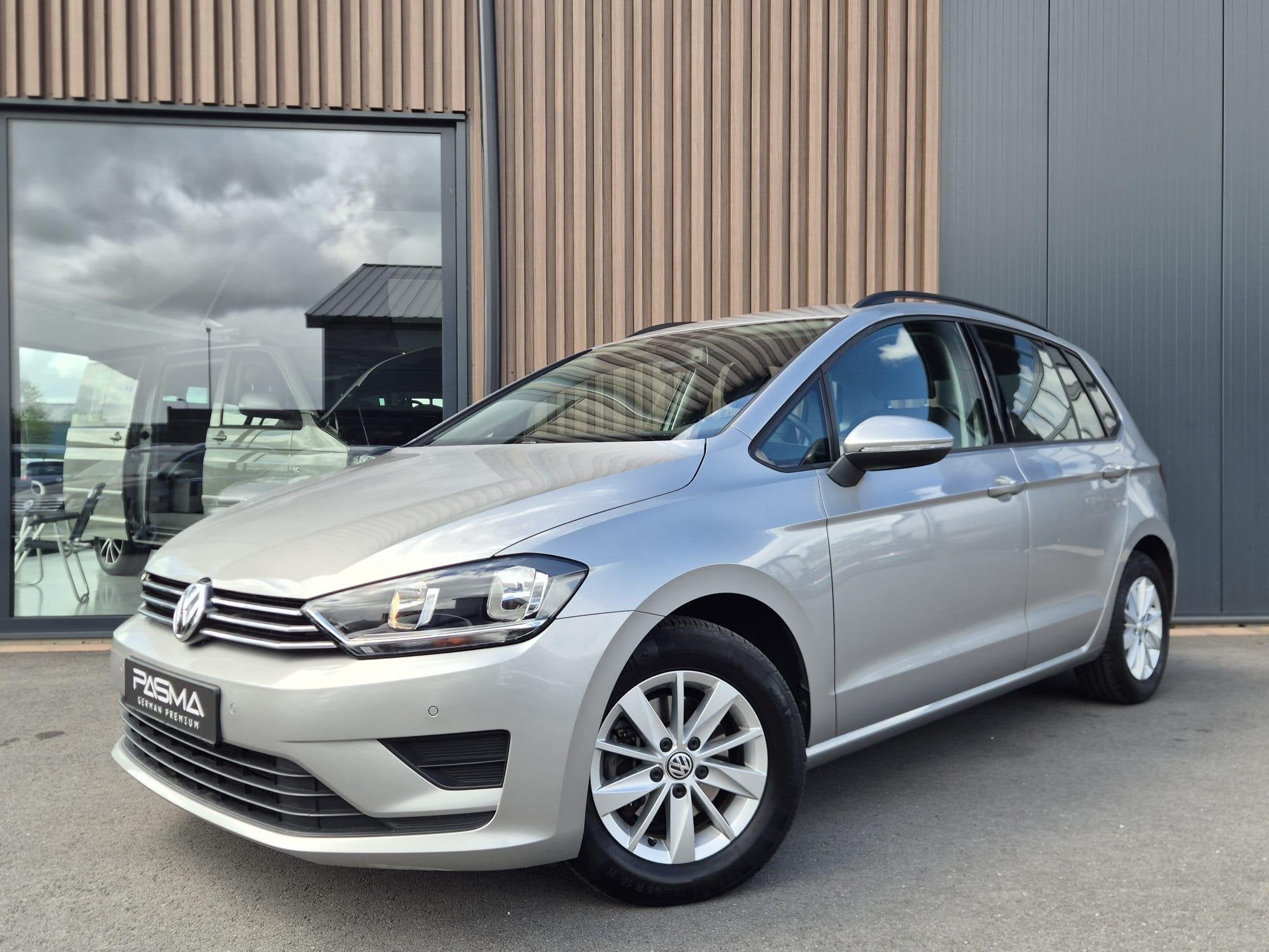 Volkswagen Golf Sportsvan 1.2 TSI Comfortline | Clima | Navi, Dealer onderhouden, Stof, Gebruikt, 4 cilinders