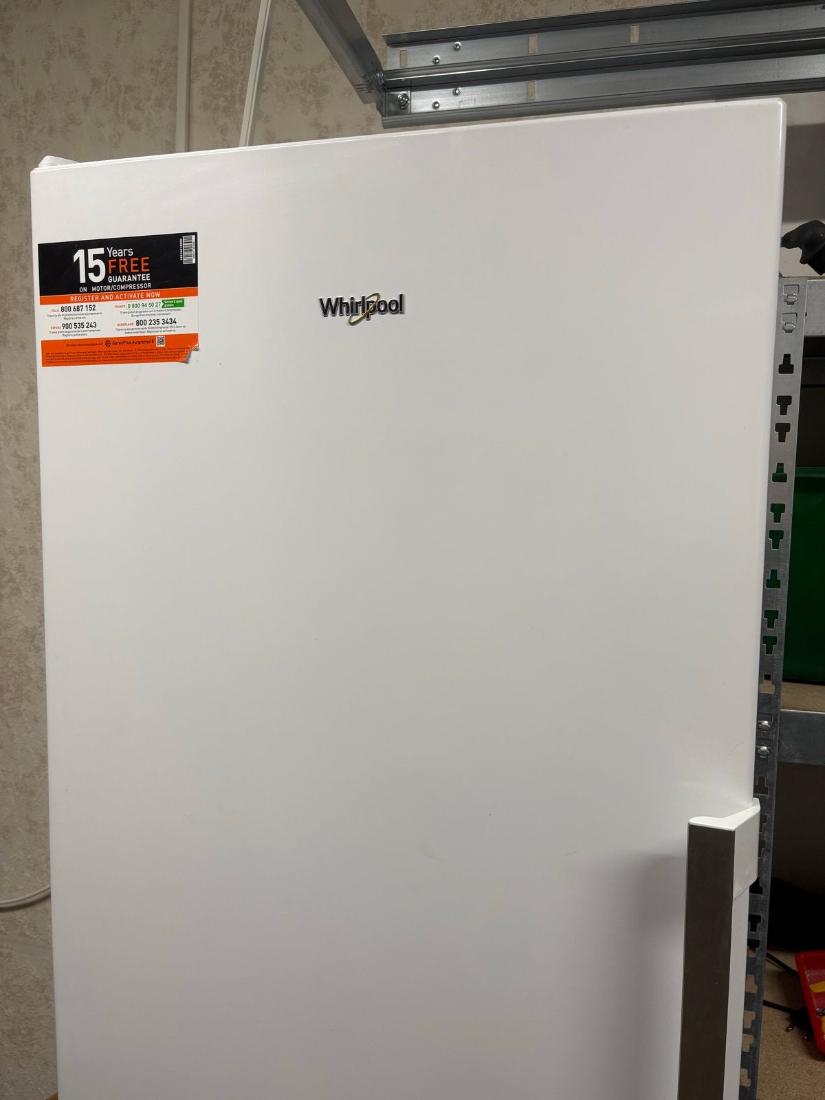Whirlpool UW8 F1C WB NF Vrijstaande No Frost Vrieskast, Witgoed en Apparatuur, Vriezers en Diepvrieskisten, Gebruikt, Minder dan 60 cm