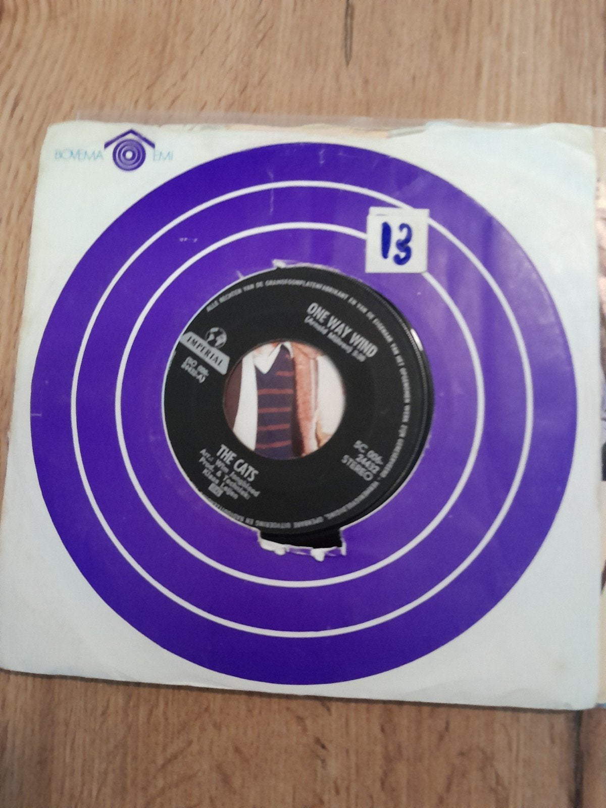 The cats 7inch one way wind, Ophalen of Verzenden, Zo goed als nieuw, Pop