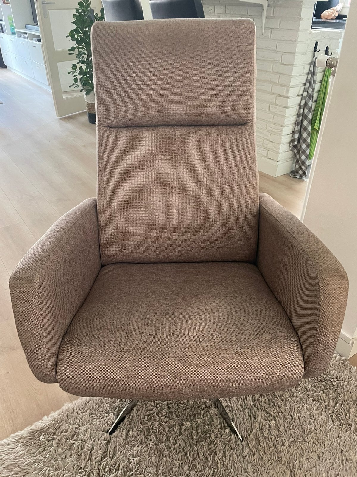 Te koop draaifauteuil., Ophalen, Zo goed als nieuw, 75 tot 100 cm, 50 tot 75 cm