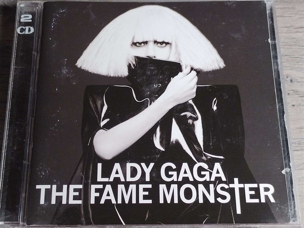 Lady Gaga - The Fame Monster [2CD], Cd's en Dvd's, Cd's | Dance en House, Ophalen of Verzenden, Gebruikt, Disco