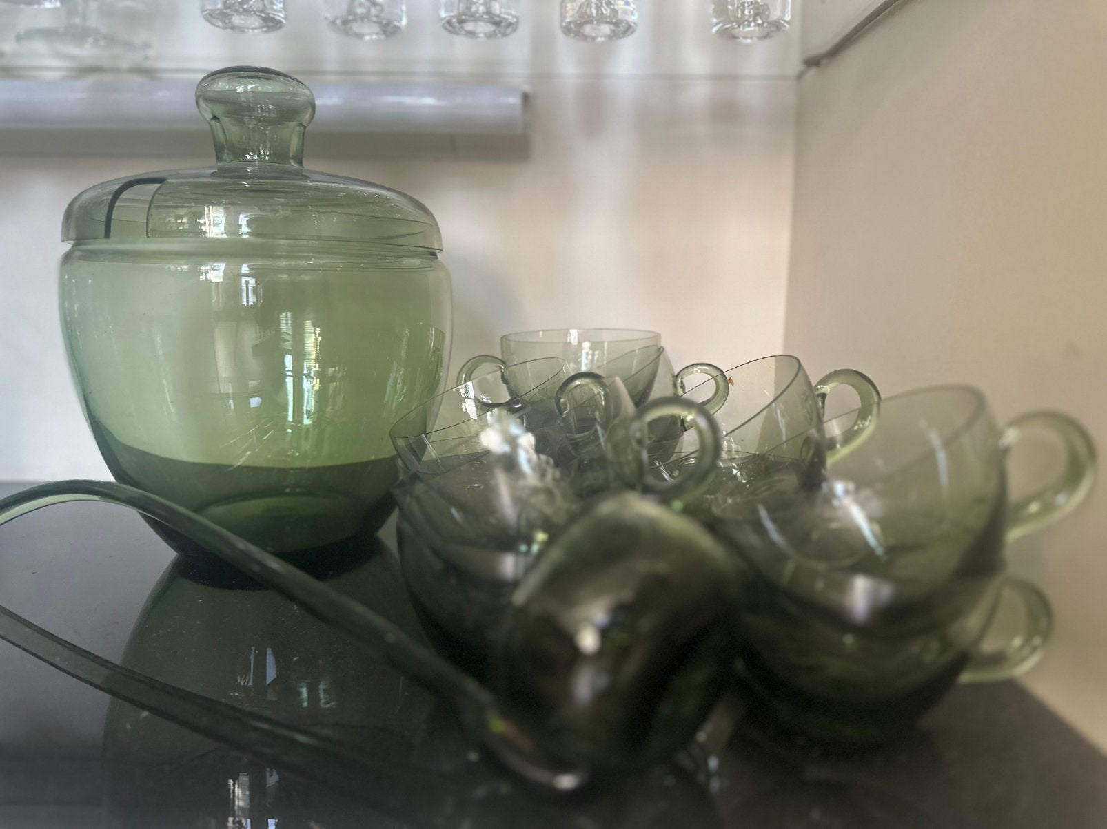 Zeldzame complete Copier bowlset van groen glas - 12-delig, Ophalen