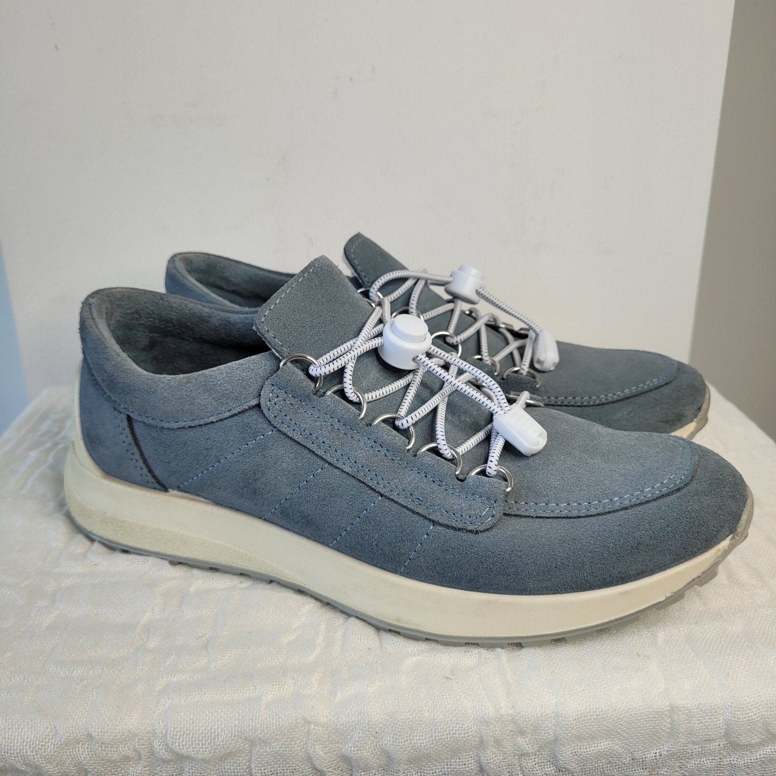 Hush Puppies sneakers schoenen 40 suede licht blauw, Ophalen of Verzenden, Zo goed als nieuw, Blauw