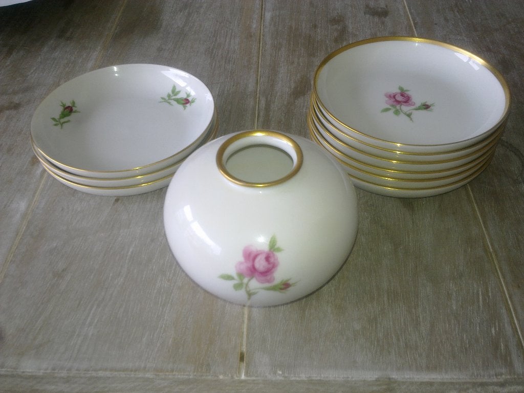 Fürstenberg west germany petit four schaaltje rozen, Ophalen of Verzenden, Zo goed als nieuw, Porselein, Bord of Schaal