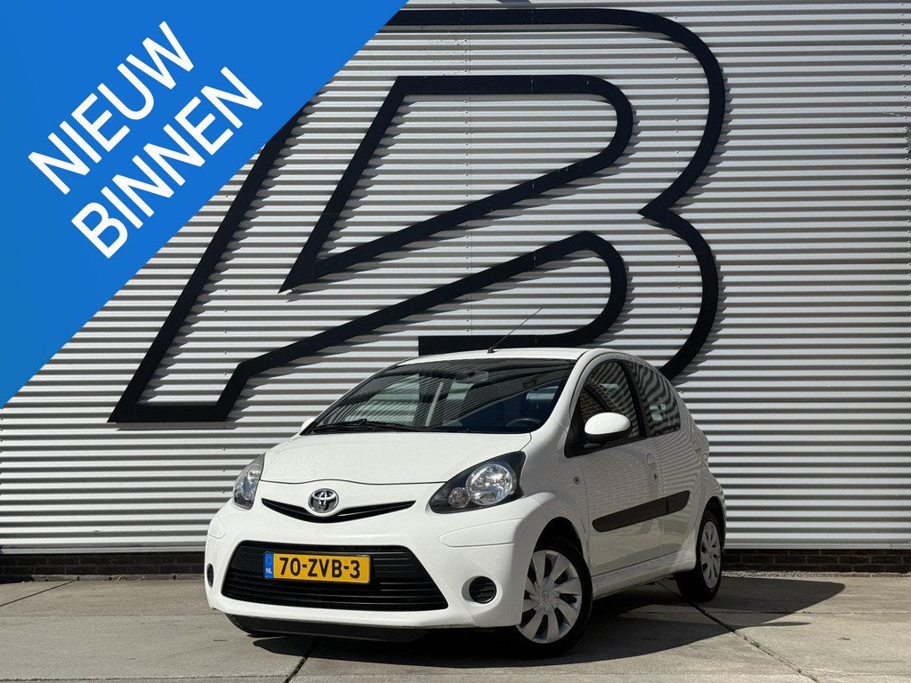 Toyota Aygo 1.0 VVT-i Comfort 2e Eigenaar|Airco|Bluetooth|El, Voorwielaandrijving, Euro 5, Stof, Gebruikt
