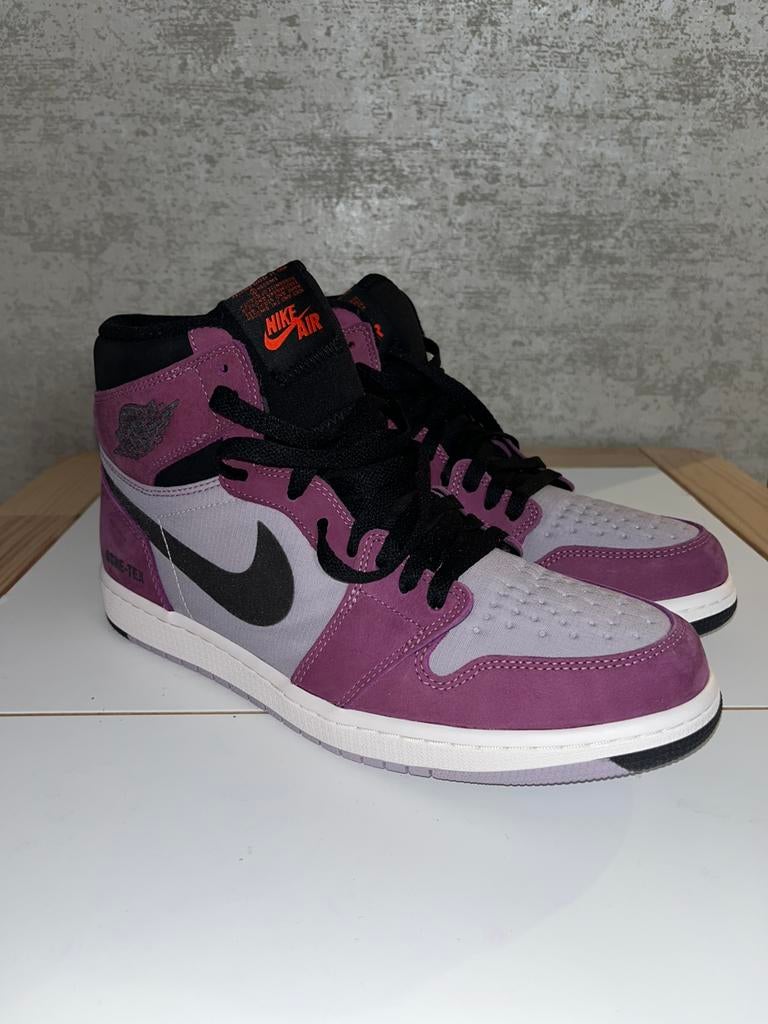 Nieuwe Orginele Air Jordan 1 High Element Gore-Tex Berry!, Kleding | Heren, Schoenen, Ophalen of Verzenden, Nieuw, Overige kleuren