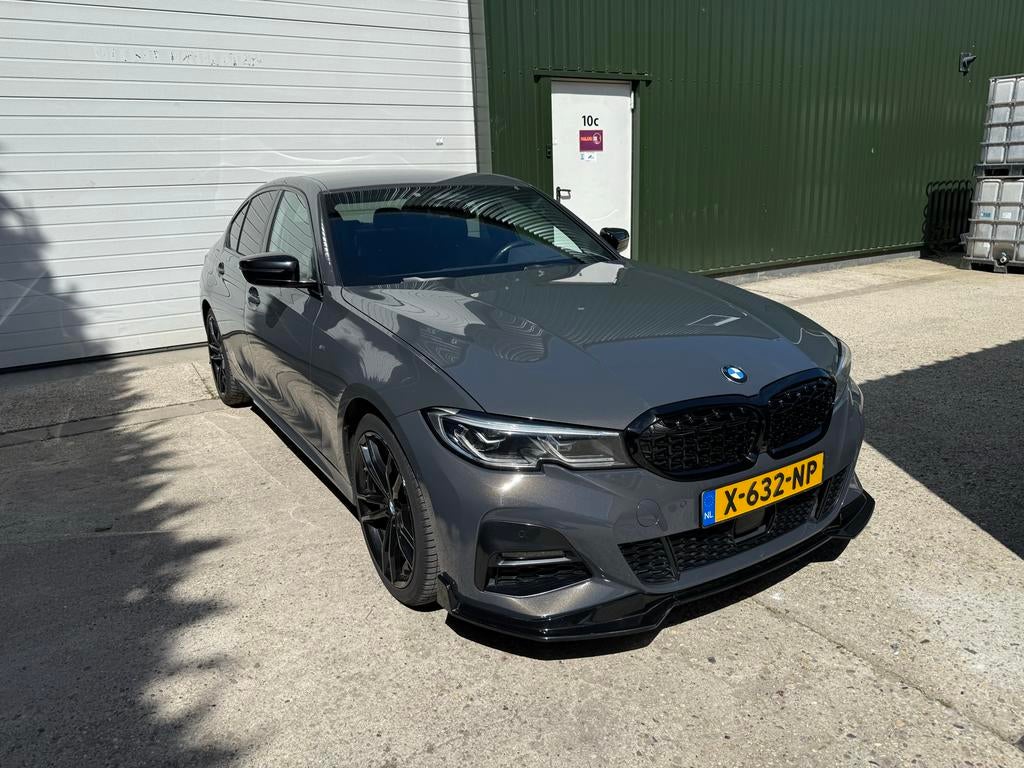 BMW 3-Serie 330e Dravitgrau 292pk M-Pakket, 1998 cc, Achterwielaandrijving, Zwart, 4 cilinders
