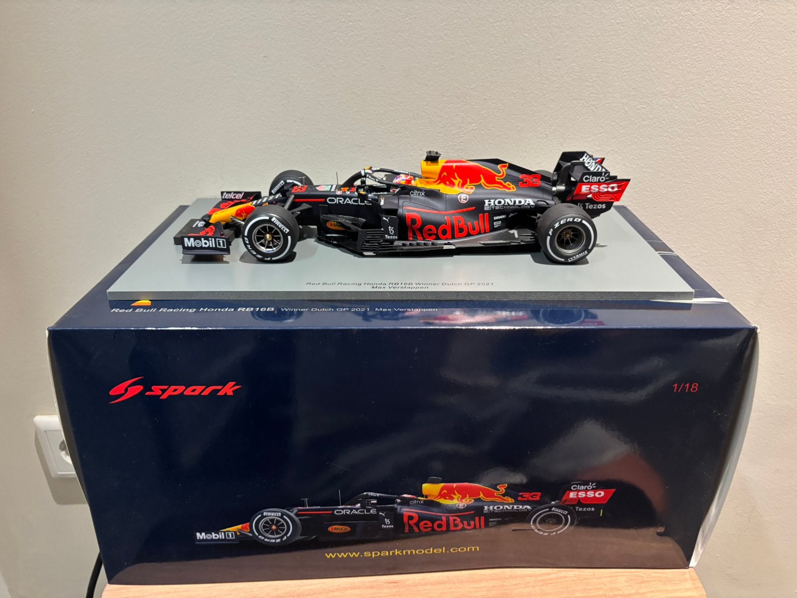 Max verstappen RB16b zandvoort 2021 1:18 model, Ophalen of Verzenden, Zo goed als nieuw, Formule 1