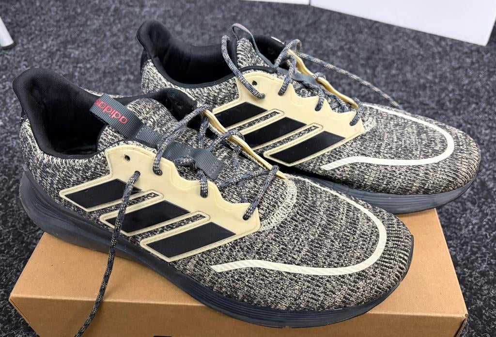 Adidas 46 2/3, Ophalen of Verzenden, Zo goed als nieuw