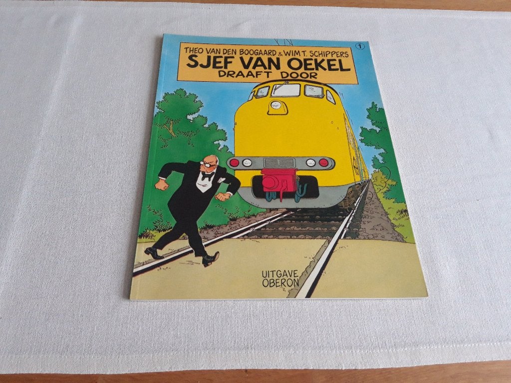 Sjef van Oekel 1 - Sjef van Oekel draait door, Eén stripboek, Ophalen of Verzenden, Gelezen
