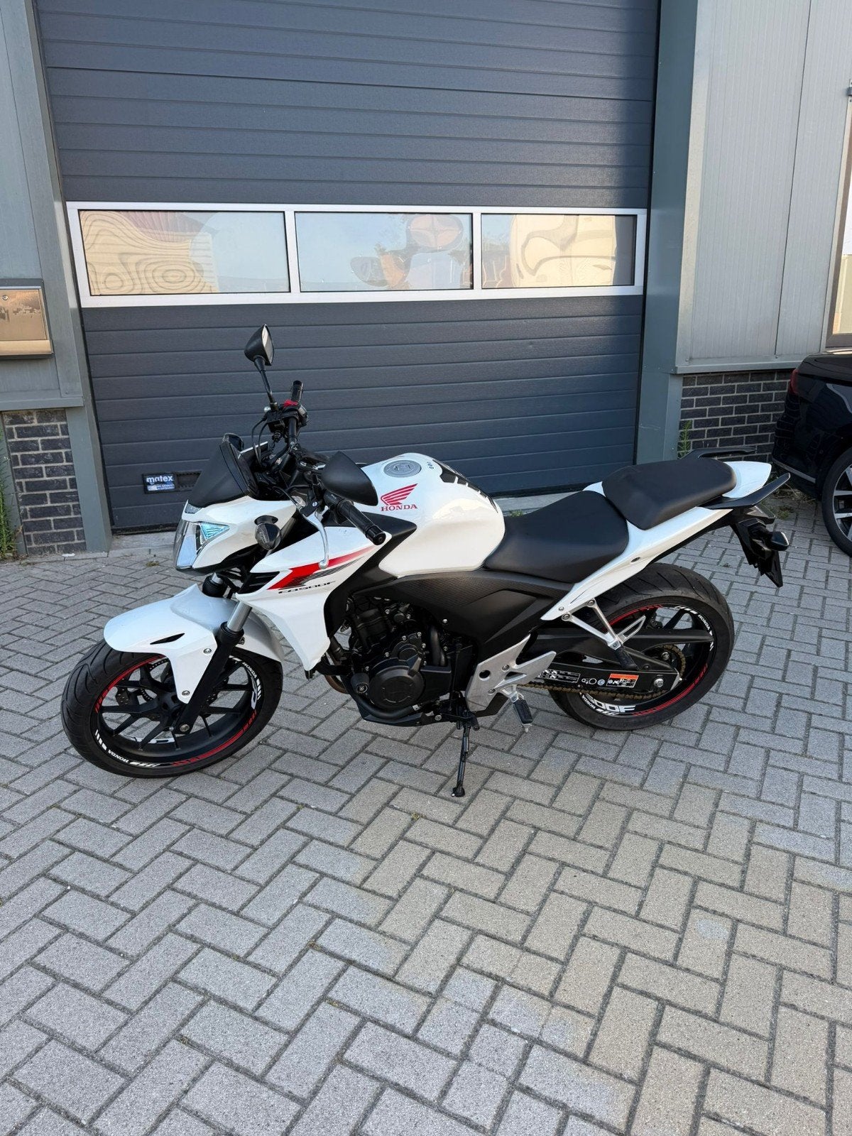 Honda CB500F uit 2015 met 33.000 km