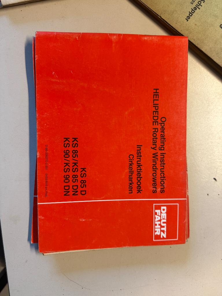 Instructie boek deutz fahr ks 85 ks90 harken, Ophalen of Verzenden, Gelezen