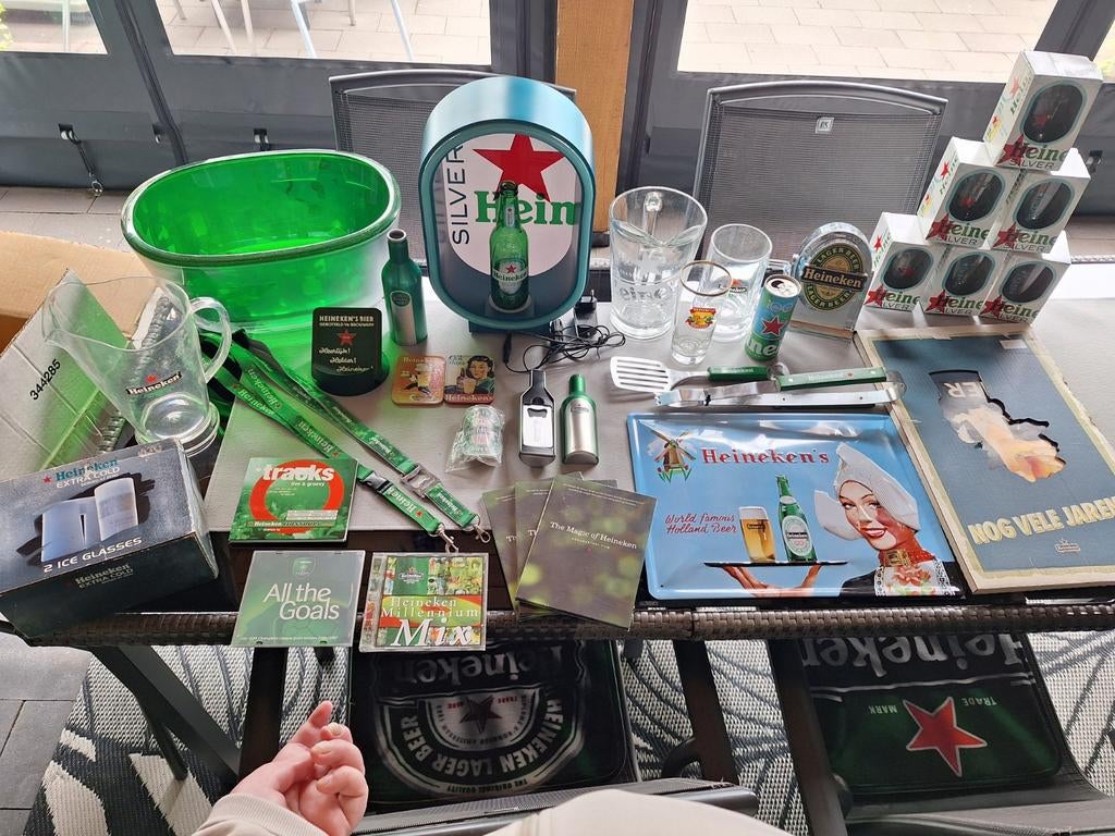 Heineken verzameling, Ophalen, Zo goed als nieuw, Overige typen, Overige merken