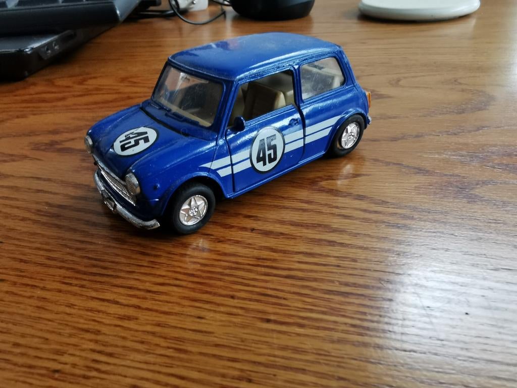 Mini Cooper modelauto met racestrepen, Overige merken, Gebruikt, Auto, 1:32 tot 1:50