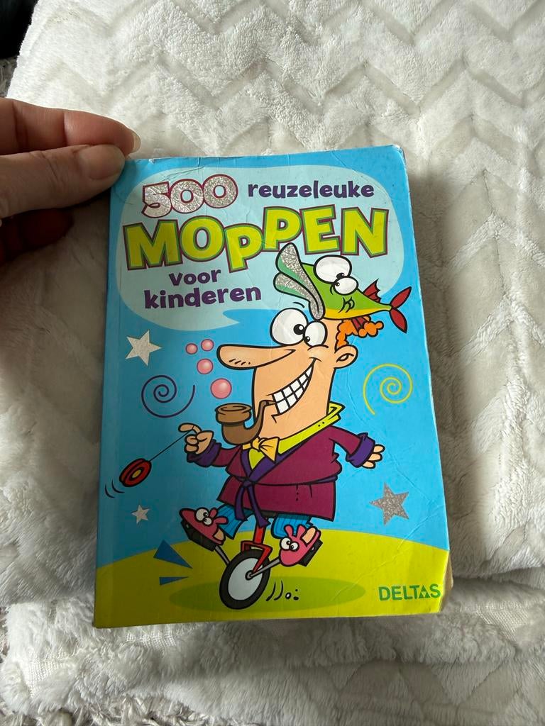 500 Reuzeleuke Moppen voor kinderen, Ophalen of Verzenden, Gelezen, Fictie algemeen
