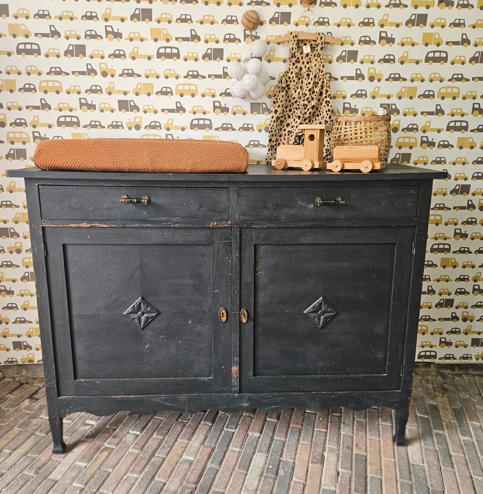 Leuke vintage dressoir/ commode, Ophalen, 50 tot 70 cm, 90 tot 105 cm, 100 cm of meer