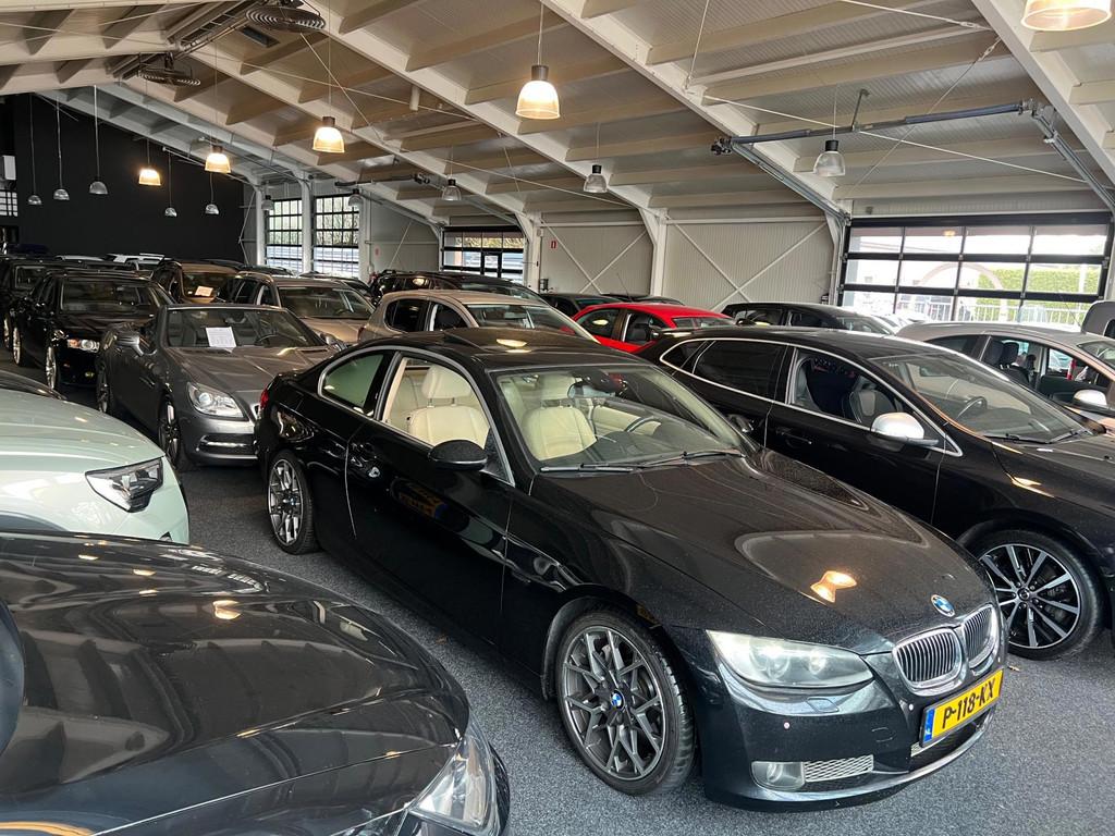 Lancia Y 10 1.1 i.e.nt NIEUWSTAAT/ APK 03-01-2025/AIRCO, Auto's, Lancia, Voorwielaandrijving, Stof, Gebruikt, Zwart