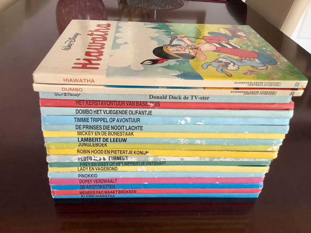 Disney kinder boeken, Meerdere stripboeken, Ophalen of Verzenden, Zo goed als nieuw