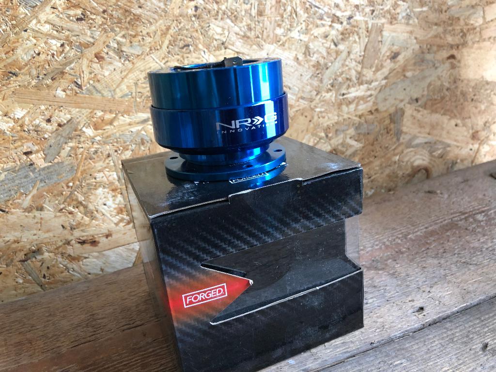 NRG Gen 2.0 Quick release hub blauw stuurnaaf snapoff, Auto diversen, Tuning en Styling, Ophalen of Verzenden