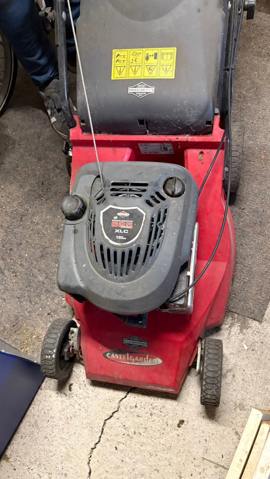 Motor grasmaaier castelgarden, Ophalen, Gebruikt, Benzine-grasmaaier, Opvangbak