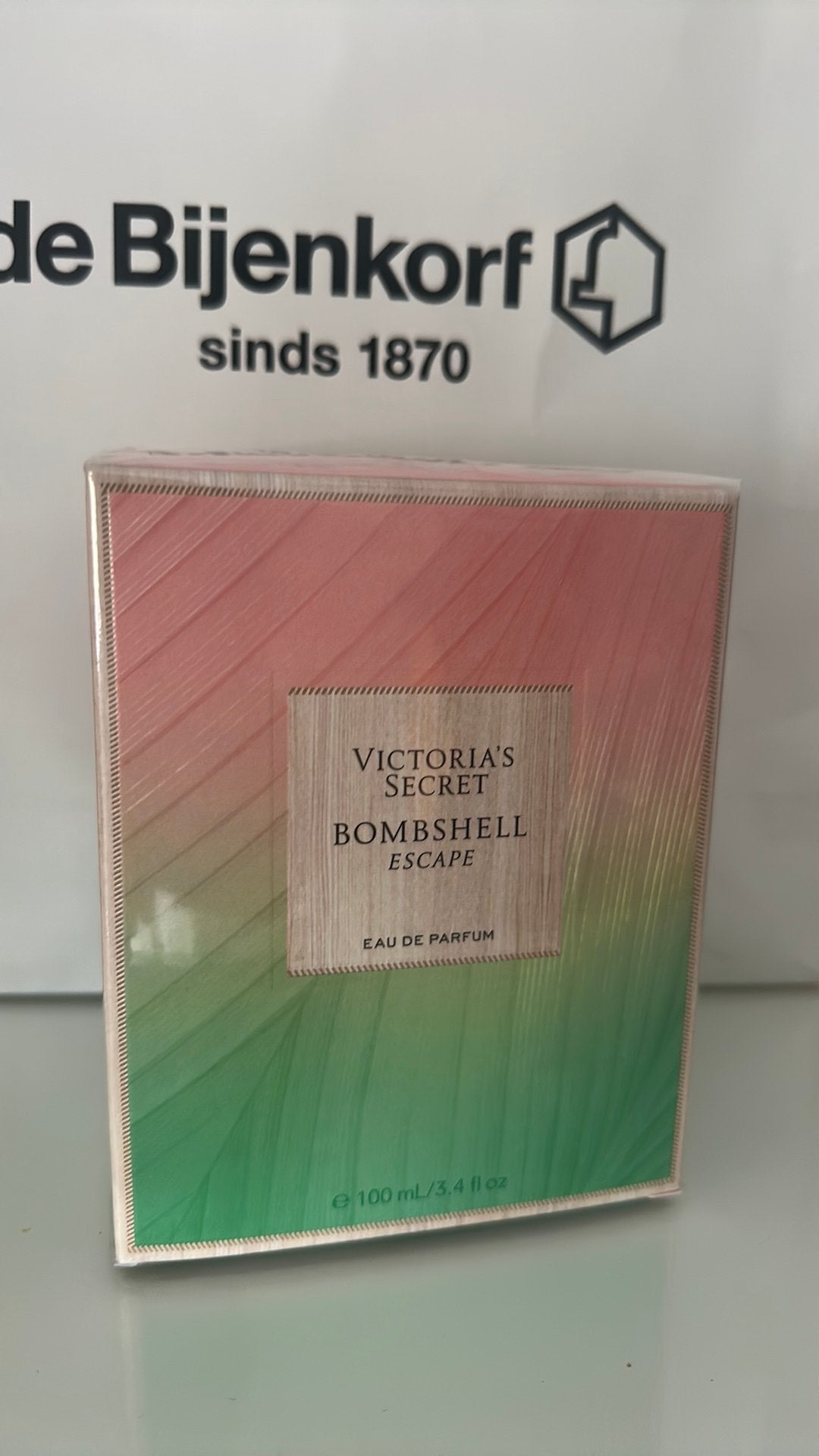 Victoria’s Secret BomBshell Escape eau the parfum 100ML, Ophalen of Verzenden, Zo goed als nieuw
