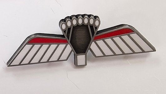 Miniatuur metalen parawing B vrije val (KLU) gala, Verzamelen, Ophalen of Verzenden, Luchtmacht, Nederland, Lintje, Medaille of Wings