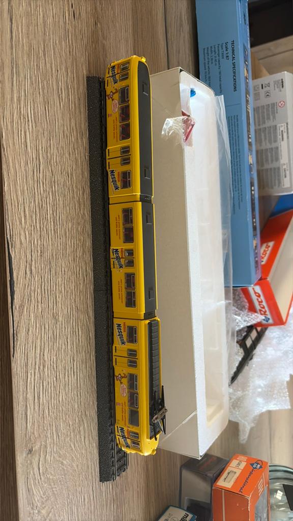 Tram Nesquik, Hobby en Vrije tijd, Modeltreinen | H0, Ophalen, Zo goed als nieuw, Roco, Gelijkstroom