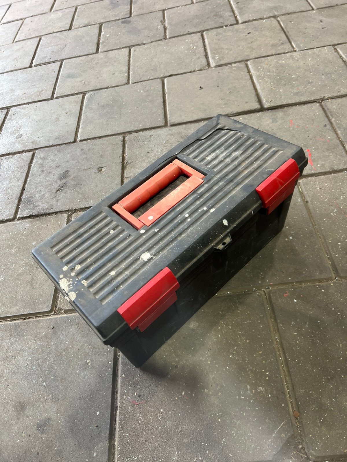 Stevige gereedschapskoffer kunststof plastic, Doe-het-zelf en Verbouw, Ophalen, Gebruikt