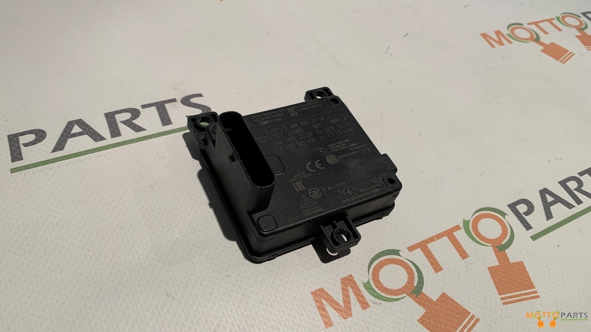 Mercedes-Benz Radarsensor C EQS S Coupé Klasse A0009052516, Gebruikt, -, Ophalen of Verzenden, -