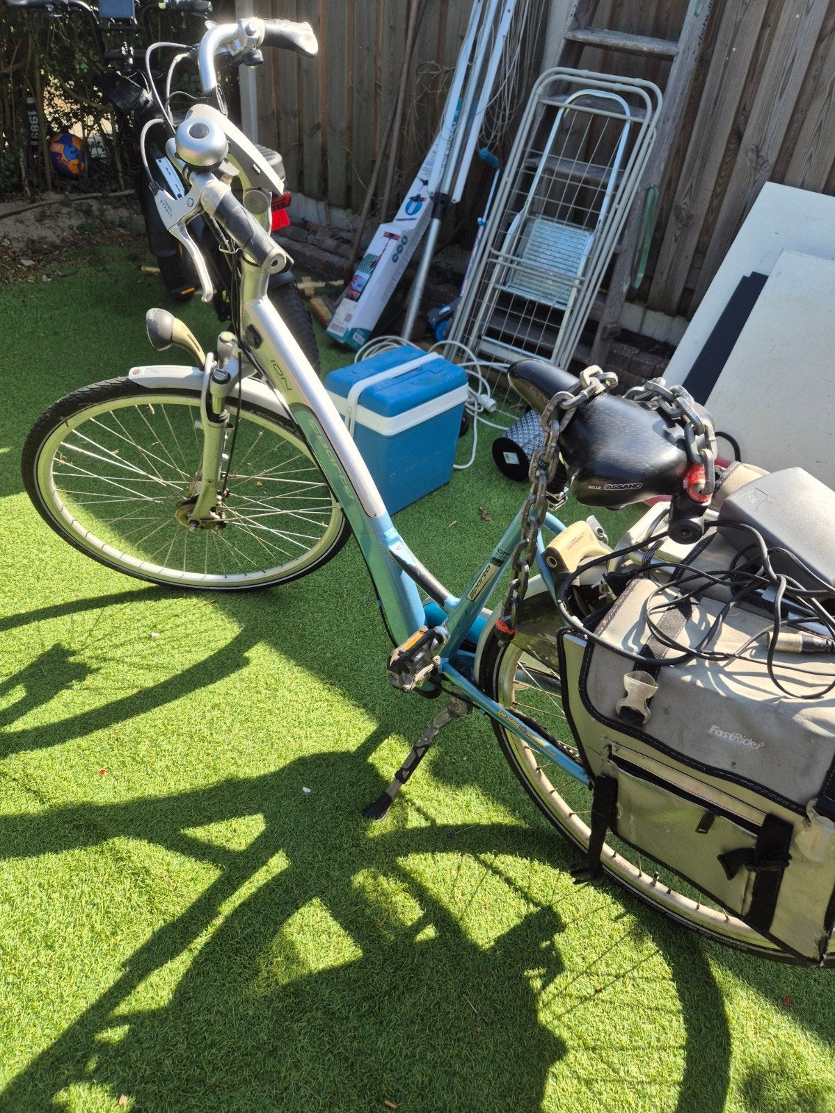Sparta ION E-bike - met lader en AXA slot, Fietsen en Brommers, Ophalen