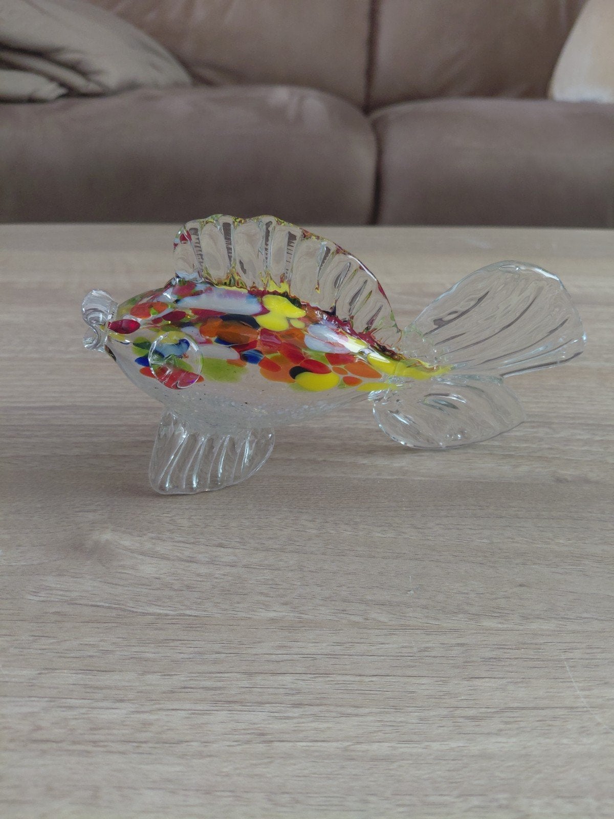 Glazen vis met kleurrijke spikkels - Decoratief object, Ophalen of Verzenden