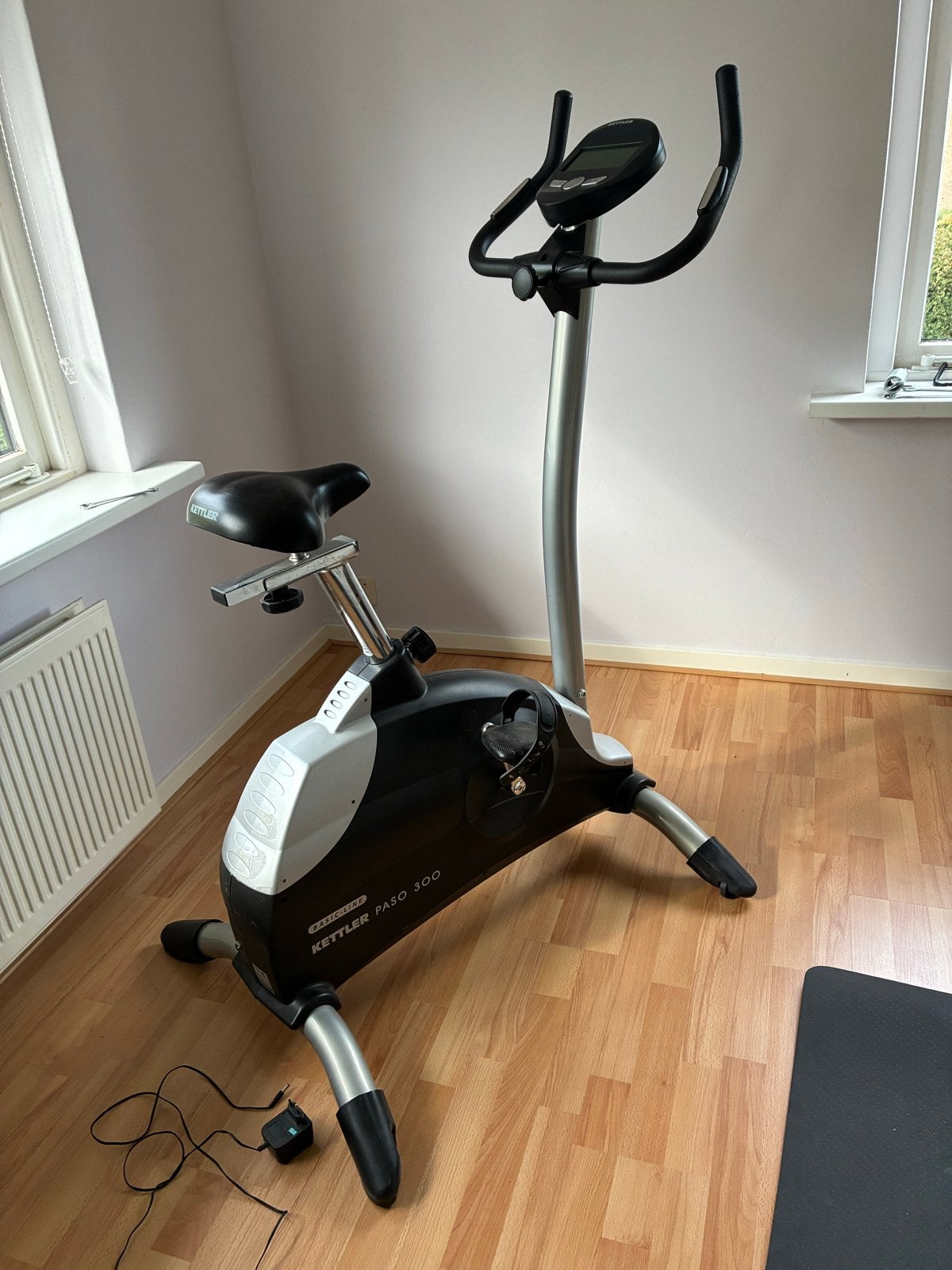 Kettler Paso 300 Hometrainer, Ophalen, Gebruikt, Metaal, Benen