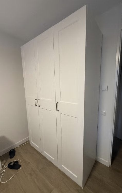 Ikea kledingkast Pax, Huis en Inrichting, 100 tot 150 cm, 200 cm of meer, Klassiek, Zo goed als nieuw