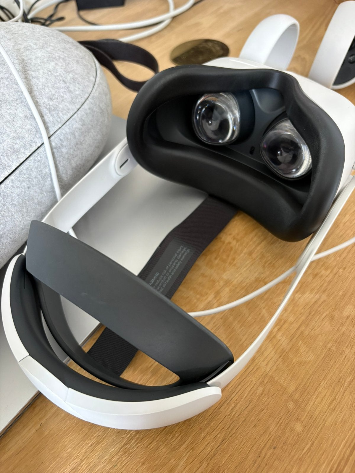 Oculus Quest 2 256GB + Elite Strap + Opbergcase Complete set, Ophalen, VR-bril, Zo goed als nieuw, Overige platformen