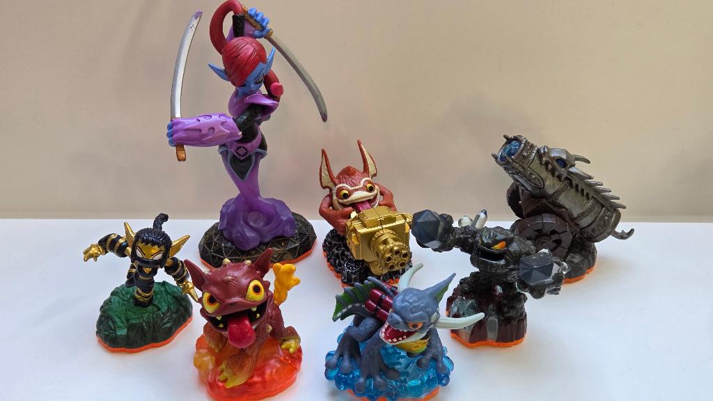 Skylanders Giants figuren, Spelcomputers en Games, Games | Sony PlayStation 4, Zo goed als nieuw, Avontuur en Actie, 2 spelers