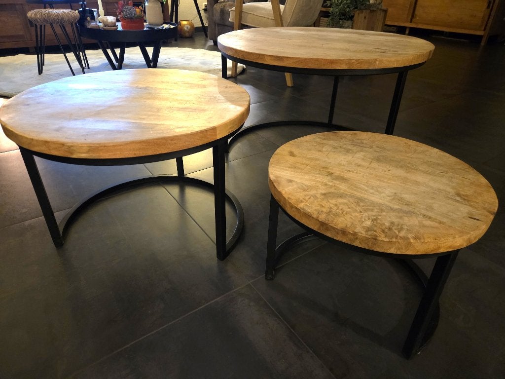 set van 3 bijzet tafeltjes, Minder dan 55 cm, Gebruikt, Rond, Rond