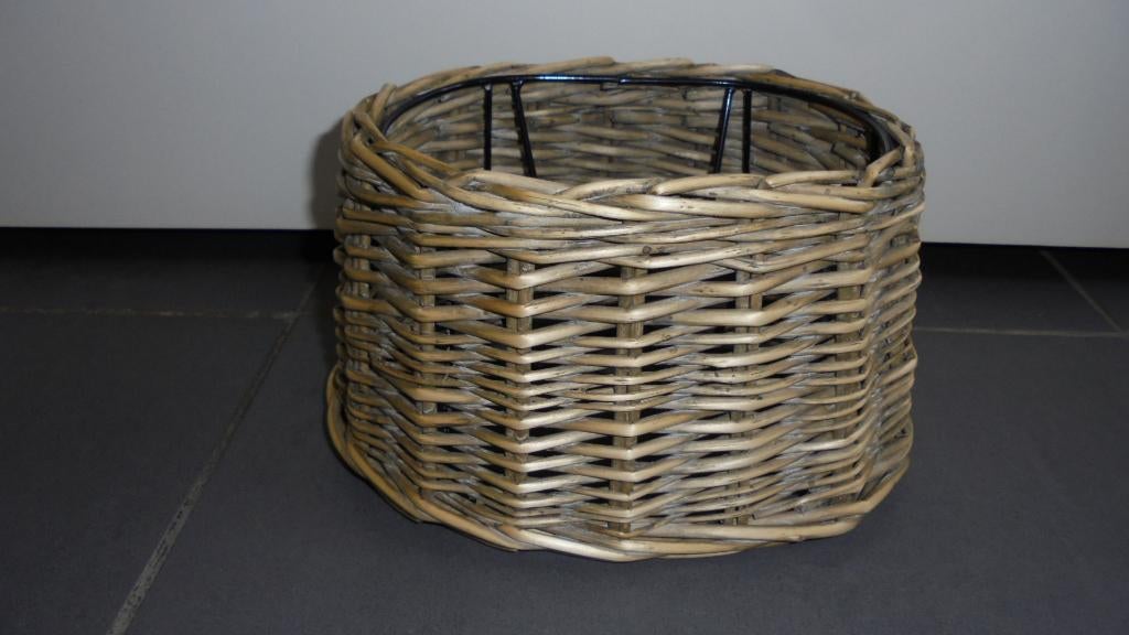 ovalen rieten lampenkap, staande lamp 26x18H14cm, Grijs, Ophalen of Verzenden, Ovaal, Minder dan 25 cm