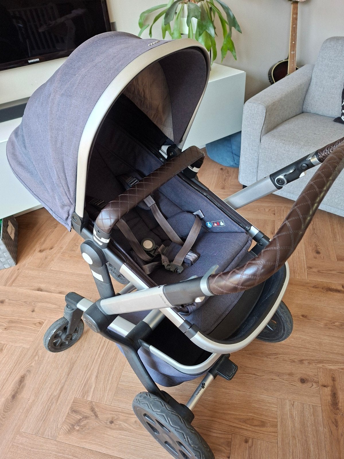 Joolz Day Combiwagen met Reiswieg en Voetenzak, Kinderen en Baby's, Kinderwagens en Combinaties, Gebruikt, Combiwagen, Verstelbare duwstang