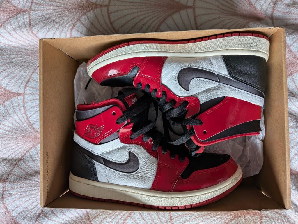 Nike Air Jordan 1 Zoom CMFT rood zwart, Kleding | Dames, Schoenen, Zo goed als nieuw, Sneakers of Gympen, Rood, Ophalen of Verzenden