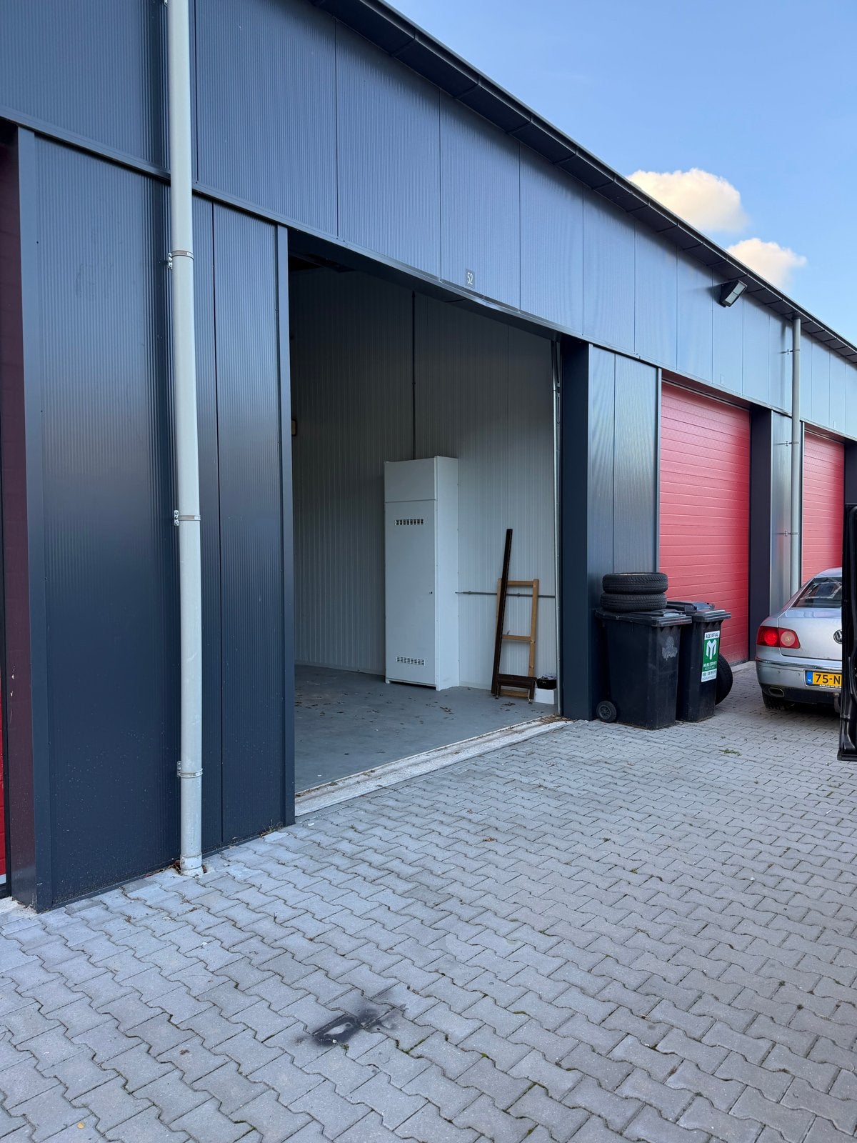 Te huur: Loods 75 m² in Joure - Beschikbaar per 1 nov, Ophalen of Verzenden