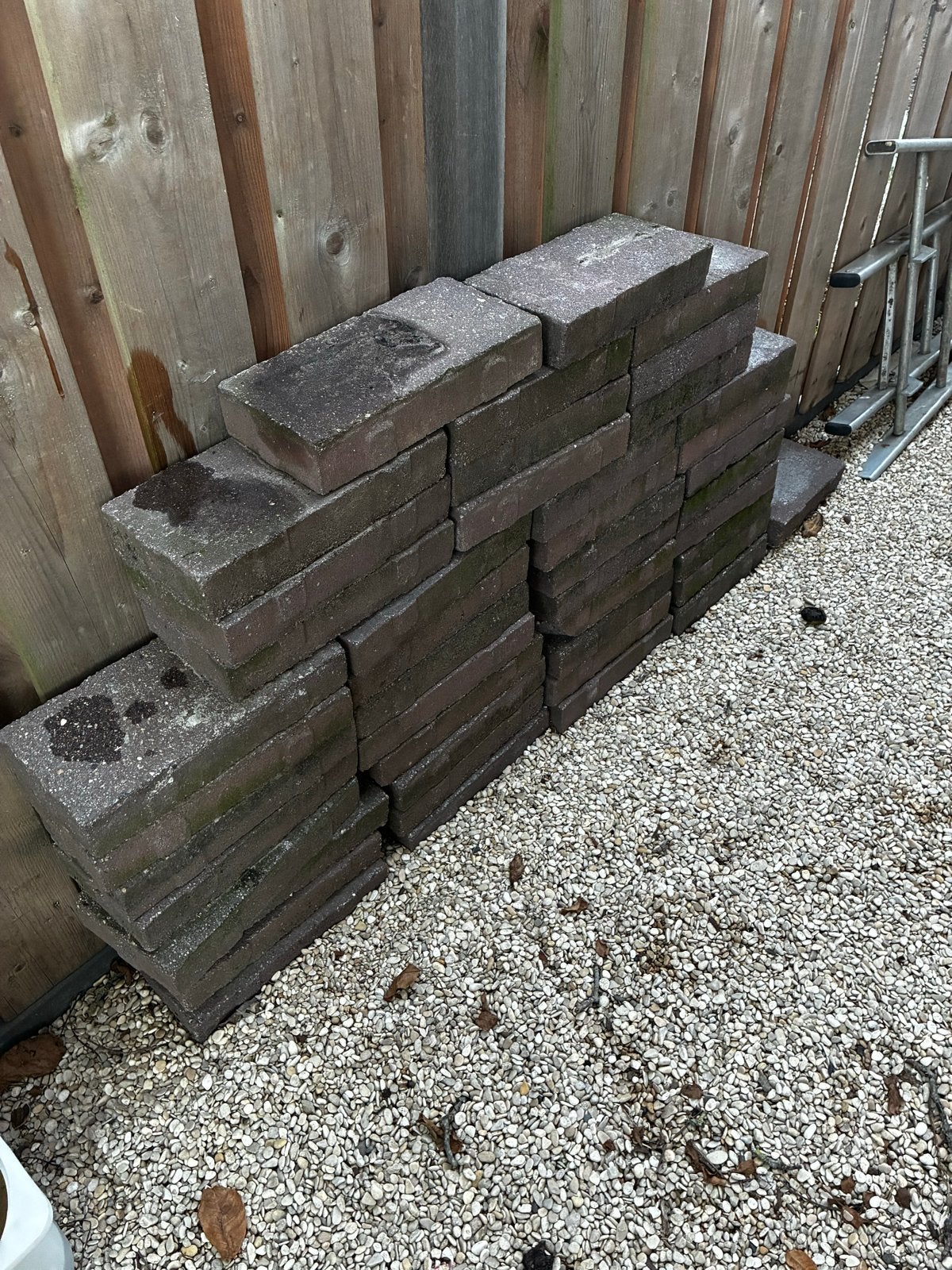 Bestrating stenen - 44 stuks - Gratis ophalen, Ophalen, Gebruikt, Klinkers, Minder dan 5 m²