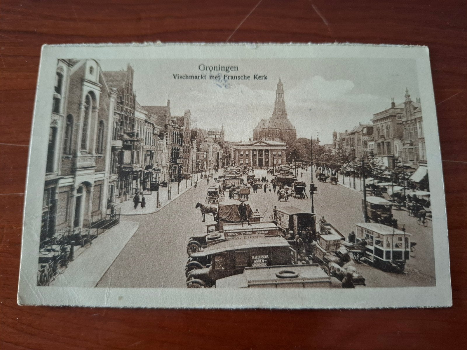 Oude Ansichtkaart Groningen Vismarkt met Franse Kerk (1920), Ophalen of Verzenden, 1920 tot 1940, Gelopen, Groningen