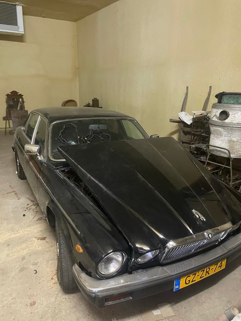 Jaguar Sovereign 5.3 V12 1985 Zwart, Auto's, Jaguar, Automaat, Zwart, Sovereign, Particulier