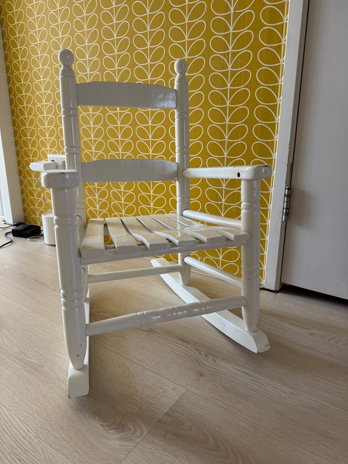 Design kinder schommelstoel, Ophalen, Zo goed als nieuw, Stoel(en)