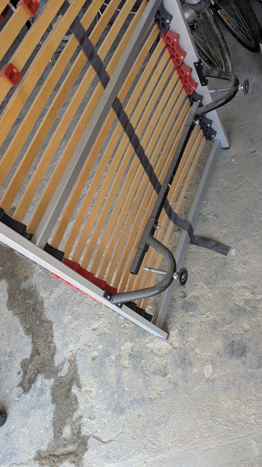 gratis af te halen lattenbodem op pootjes, Huis en Inrichting, Slaapkamer | Matrassen en Bedbodems, 90 cm, Eenpersoons, Ophalen of Verzenden