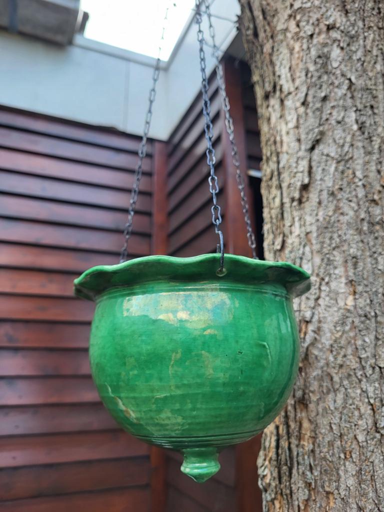 Art Deco Groene Keramische Hangende Bloempot (1930-1940), Antiek en Kunst, Antiek | Keramiek en Aardewerk, Ophalen of Verzenden