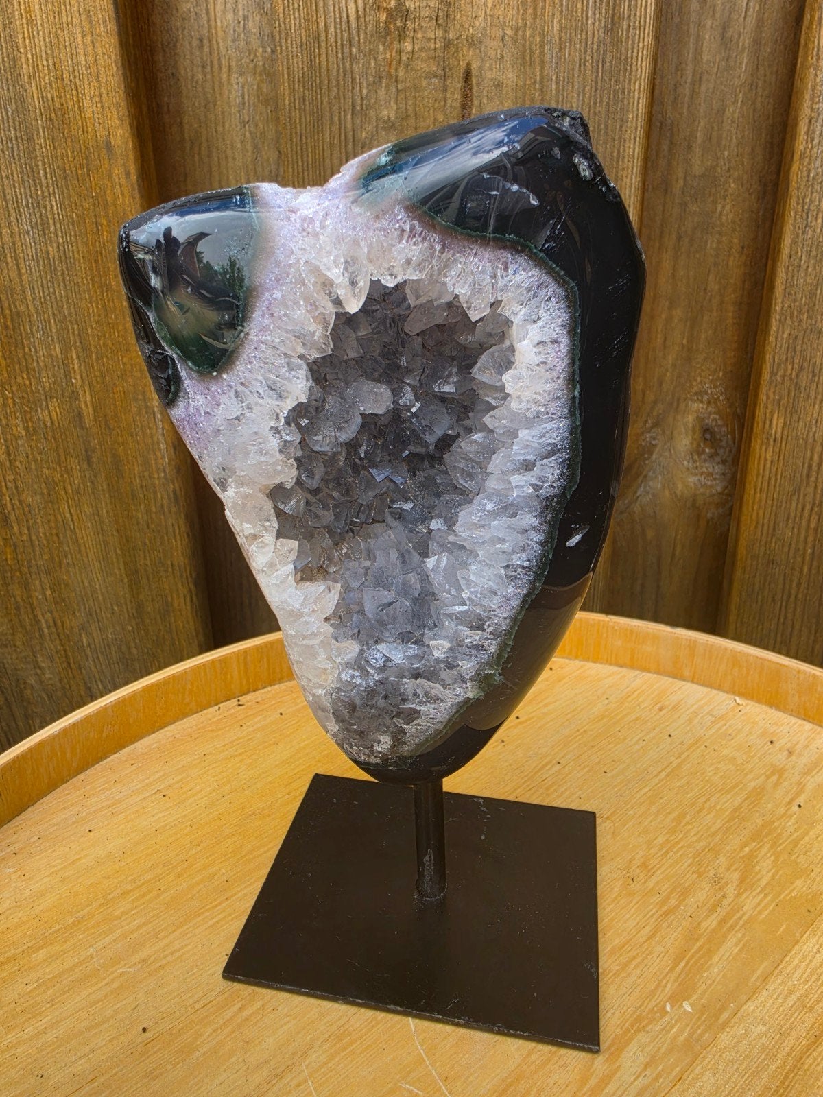 Agaatgeode met bergkristal/ chalcedoon, Ophalen of Verzenden, Mineraal